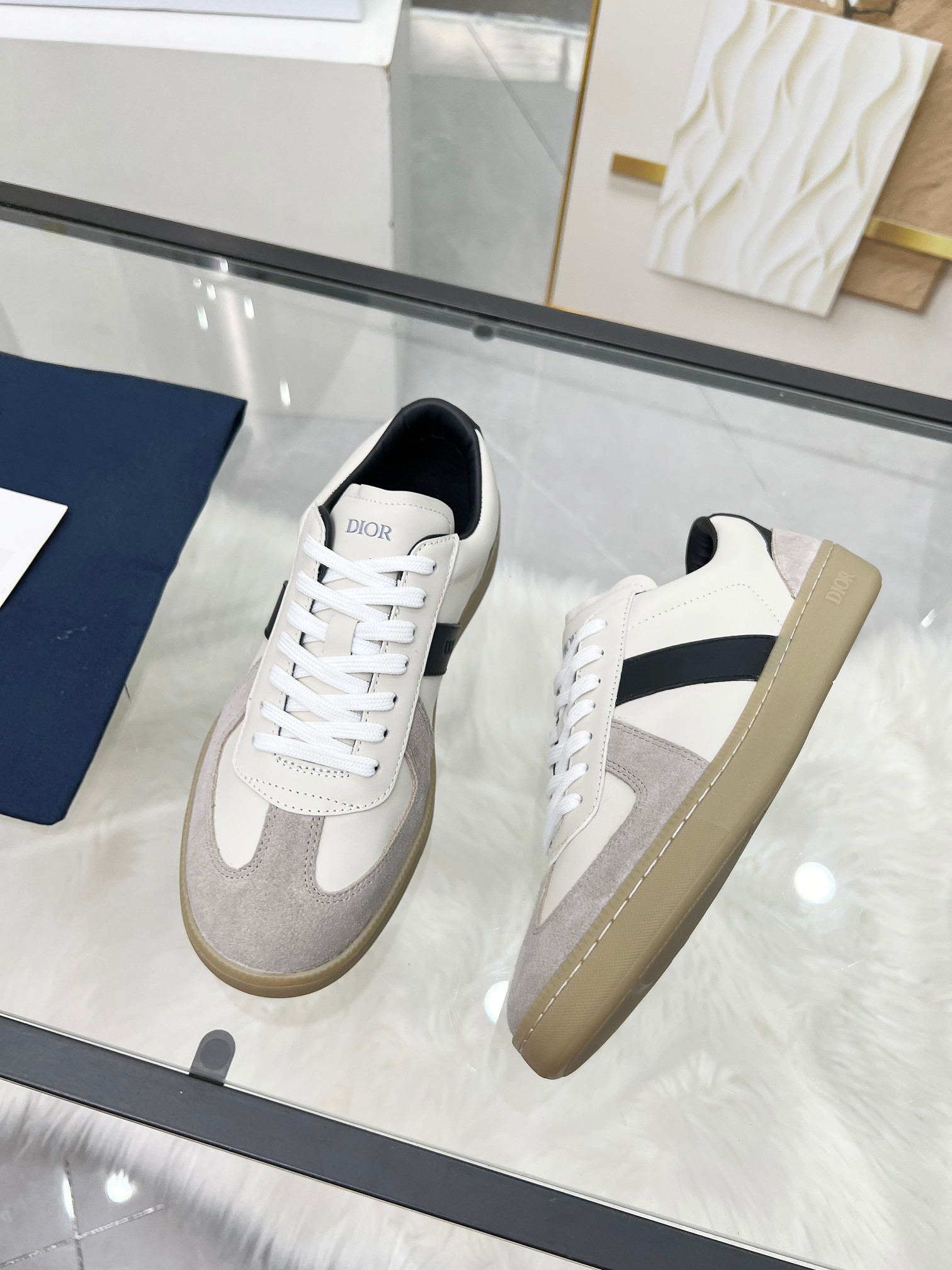 Dior B01 Low-Top Sneakers White
