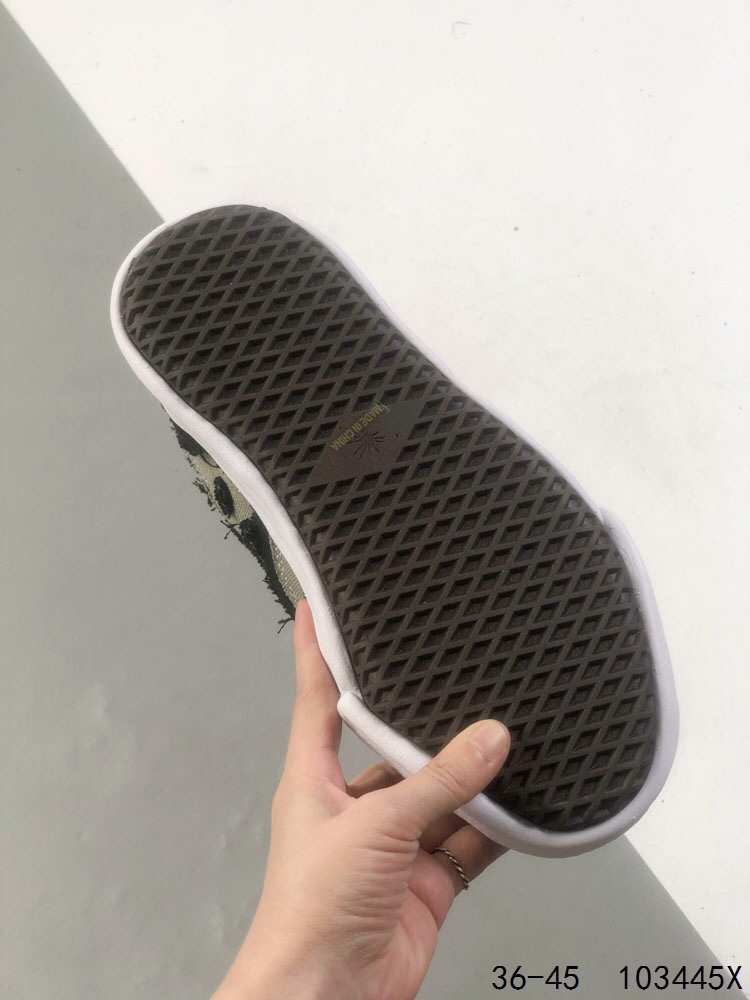 Maison Mihara Yasuhiro Wayne Sole Low Sneaker Green