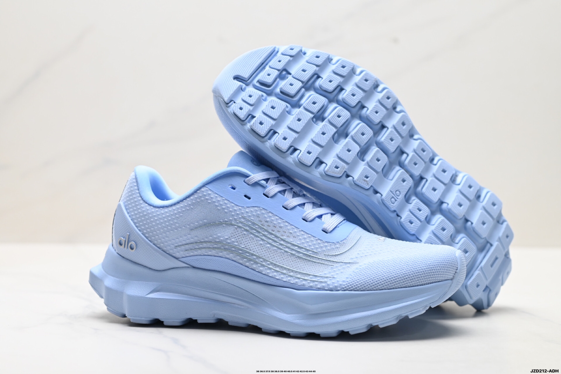 Alo Yoga Alo Runner Shoes Sky Blue