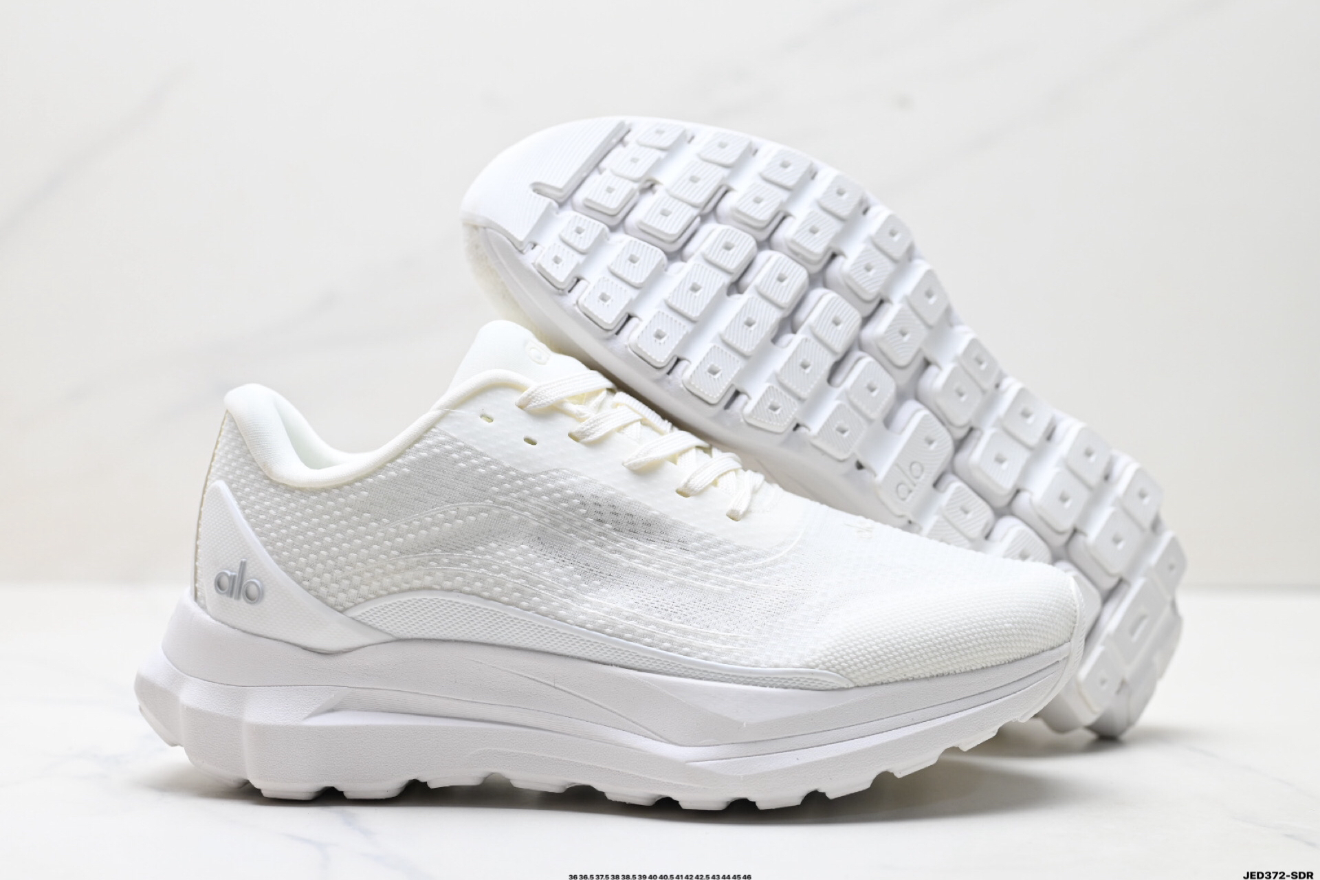 Alo Yoga Alo Runner Breathable Mesh