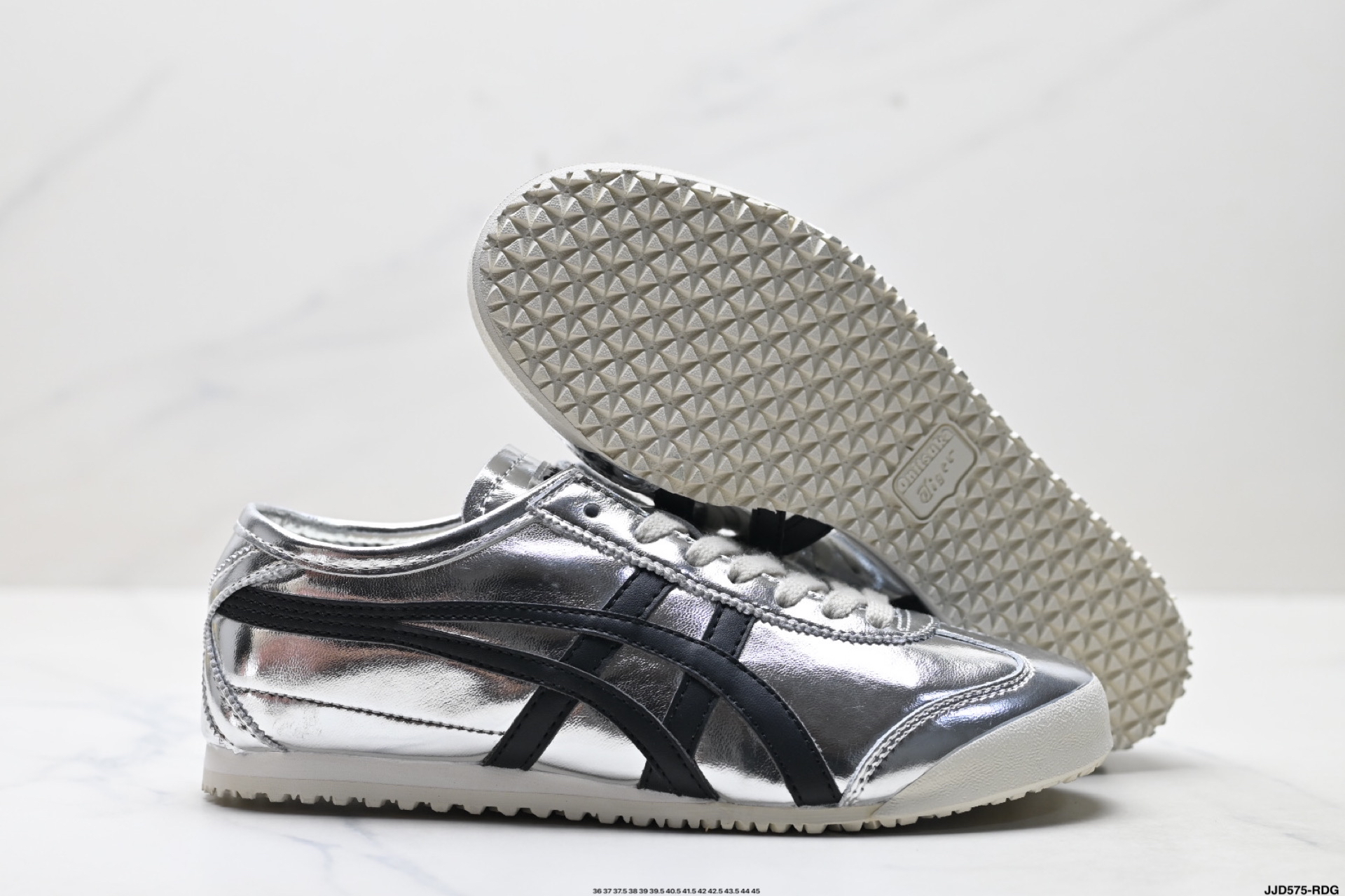 Onitsuka Tiger Mexico 66 Deluxe Sneaker Silver