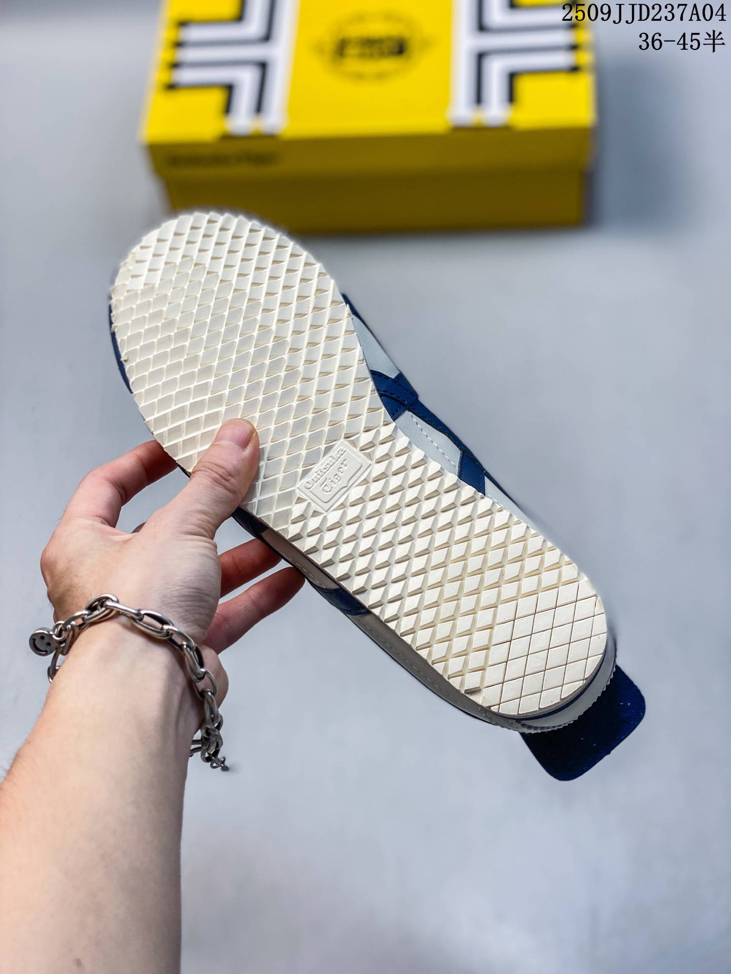 Onitsuka Tiger Mexico 66 Deluxe Nippon Made Sneakers White/Navy
