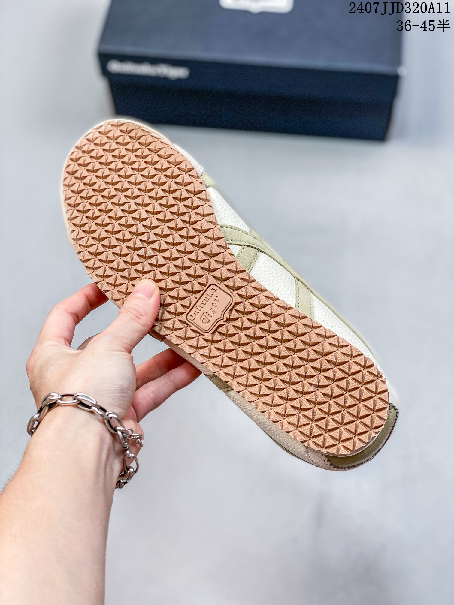 Onitsuka Tiger Mexico 66 Slip-On Low Sneakers Beige