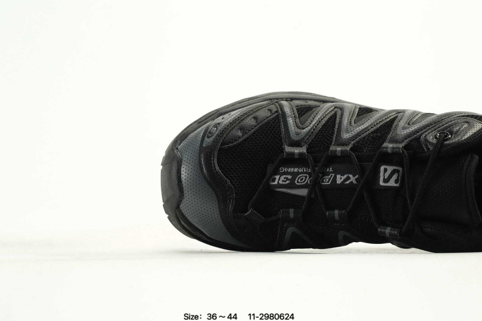 Salomon XT-Whisper Void Trail Sneakers Black
