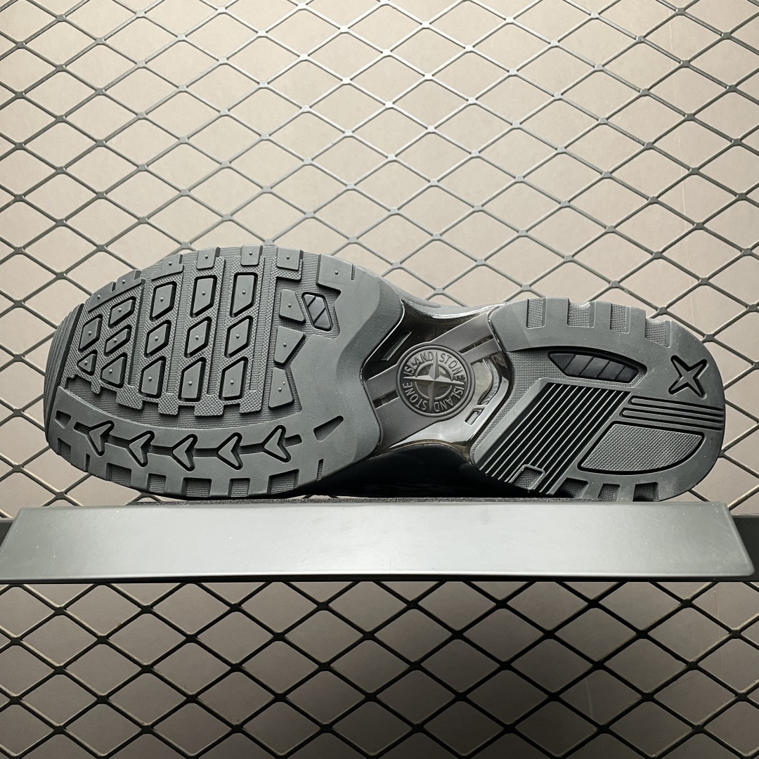 Stone Island Grime Panelled Mesh Outdoor Sneakers White/Grey