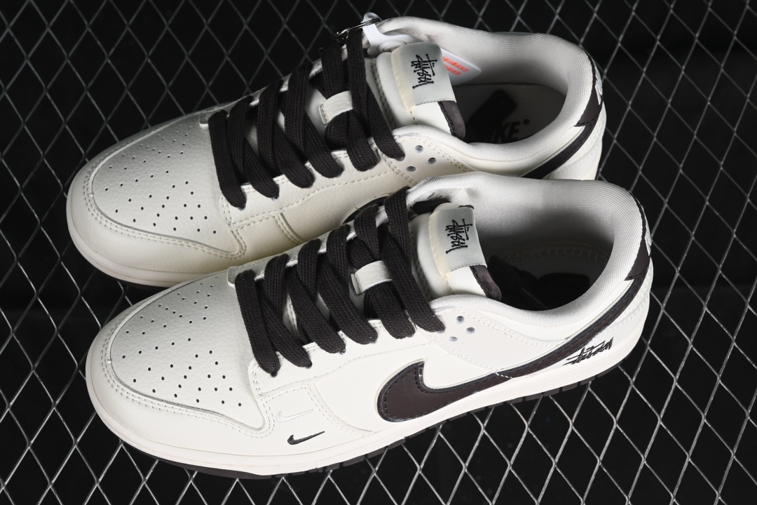 Nike SB Dunk Low x Stussy Anniversary White Black