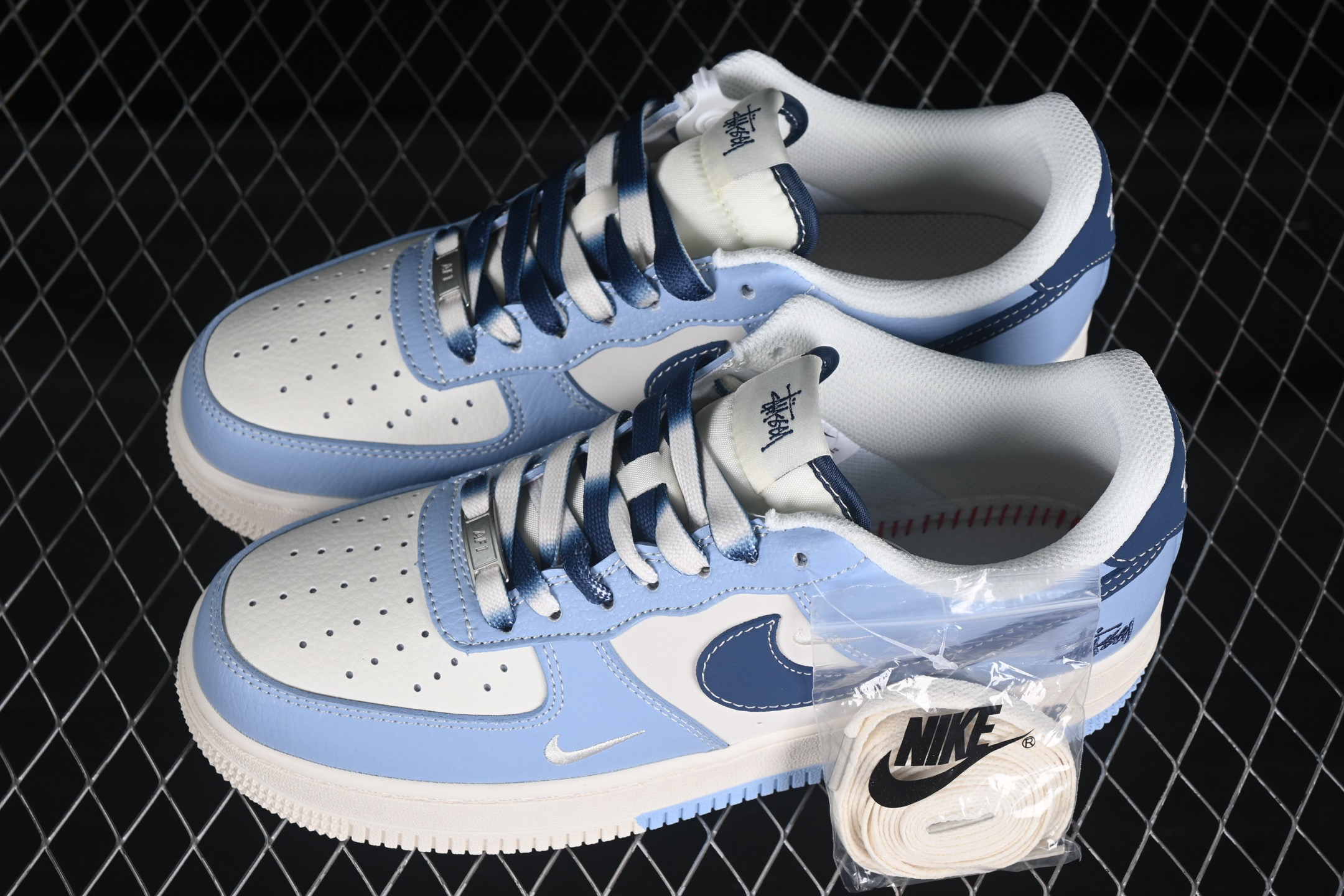 Nike Air Force 1 Low Stussy Blue/White