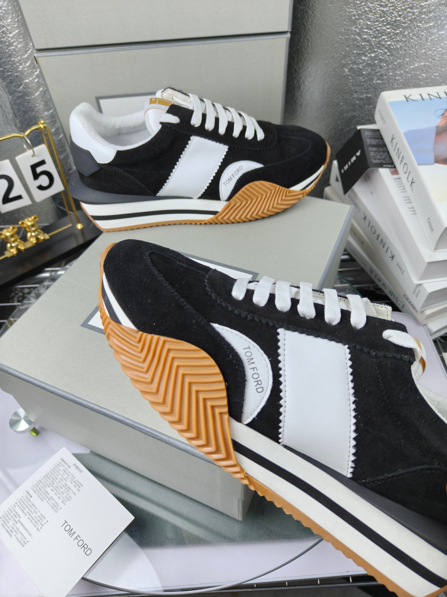 Tom Ford Retro Luxe Sneakers Black/White