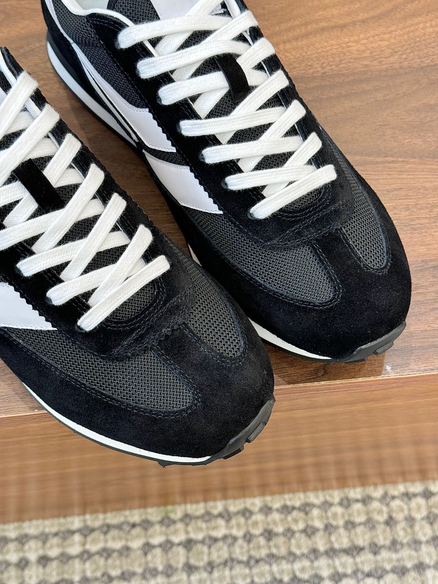 Tom Ford Retro Low-Top Sneakers Black/White