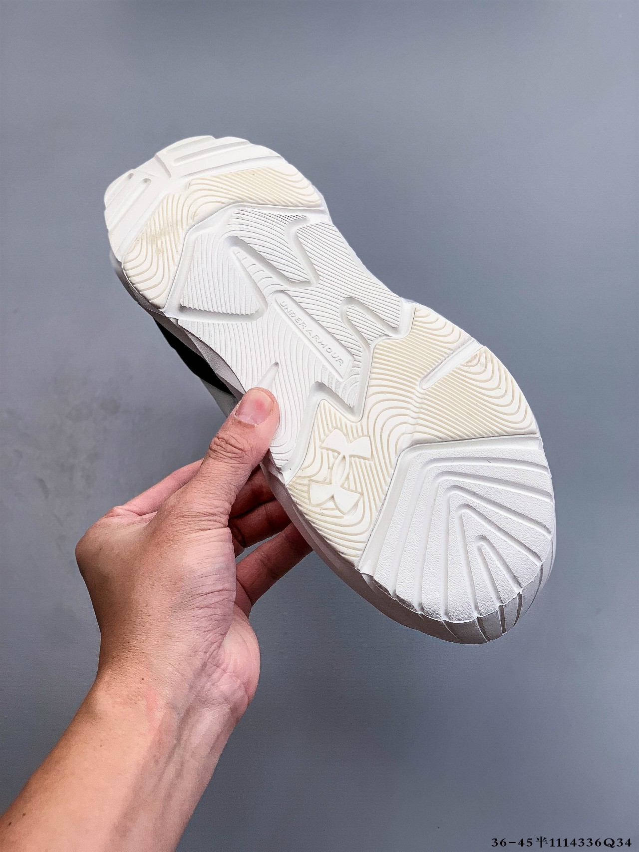 Under Armour Breathable Hiking Runner Shoes White/Black