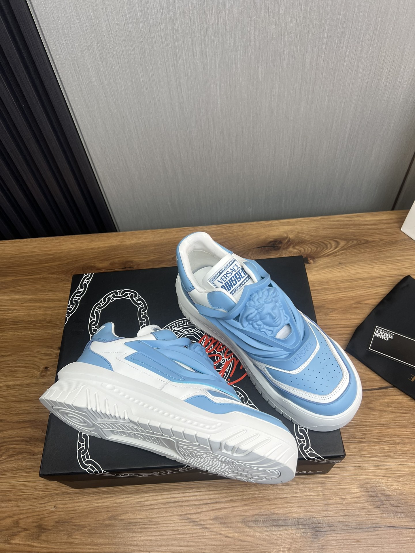 Versace Leather Casual Sneakers Blue/White