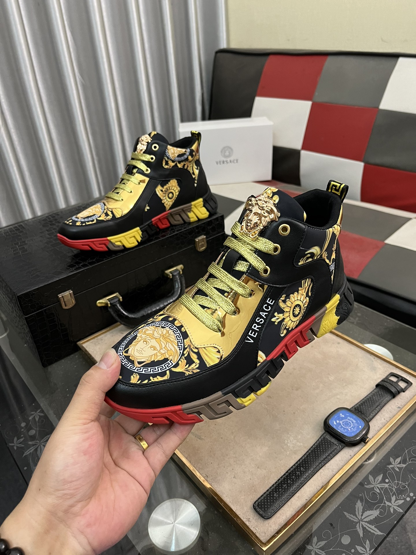 Versace Medusa High-Top Sneakers Black/Gold