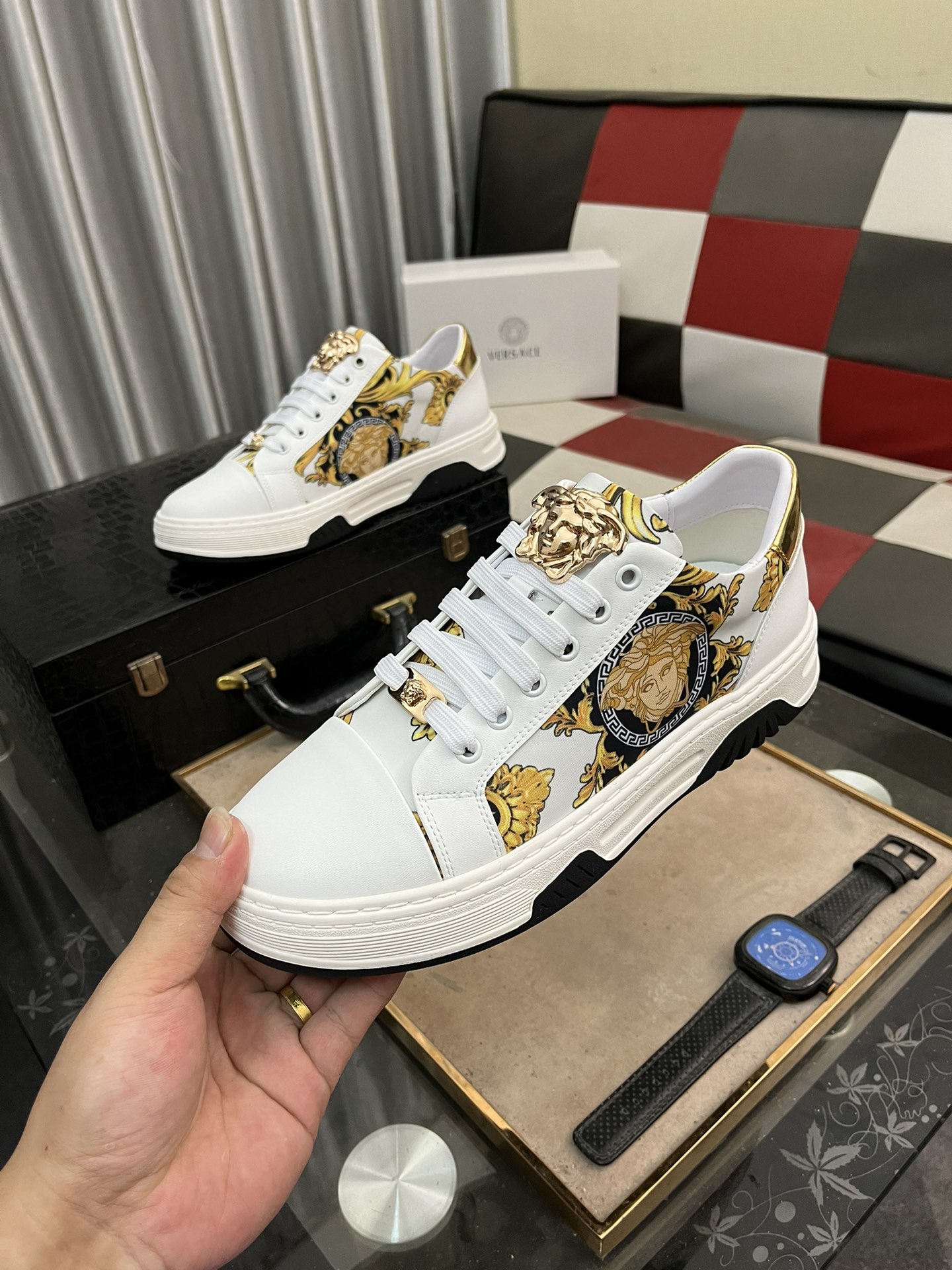 Versace Medusa Leather Sneakers White/Gold