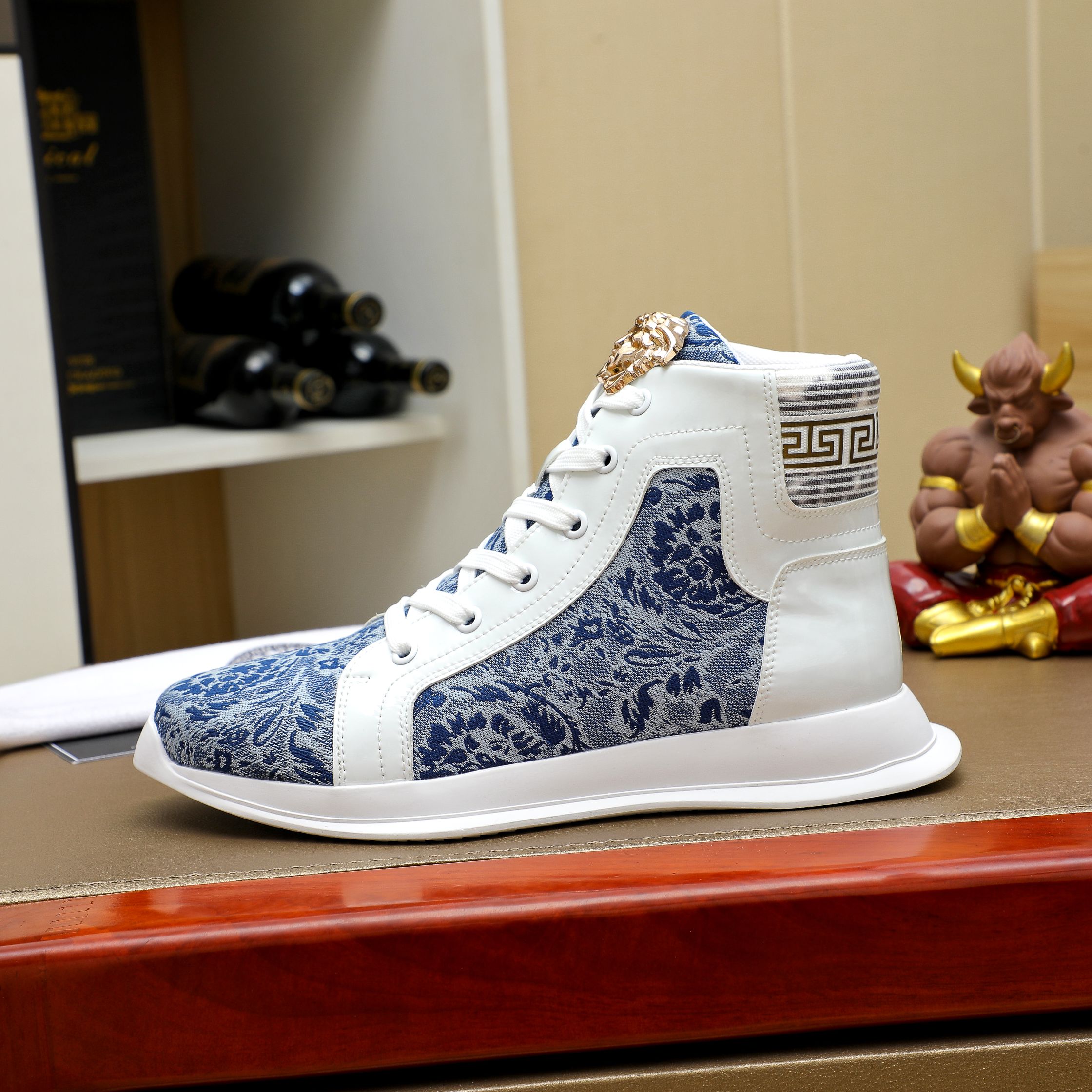 Versace Medusa High-Top Sneakers Blue/White