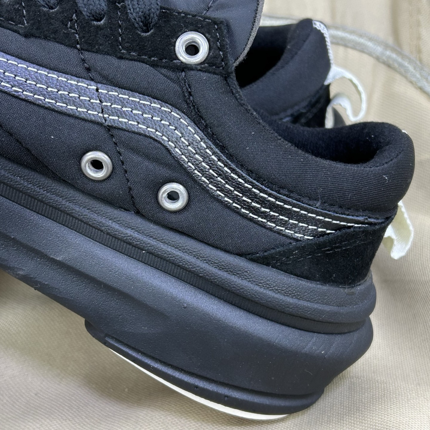 Vans Old Skool Overt ComfyCush Low-Top Skate Shoes Black