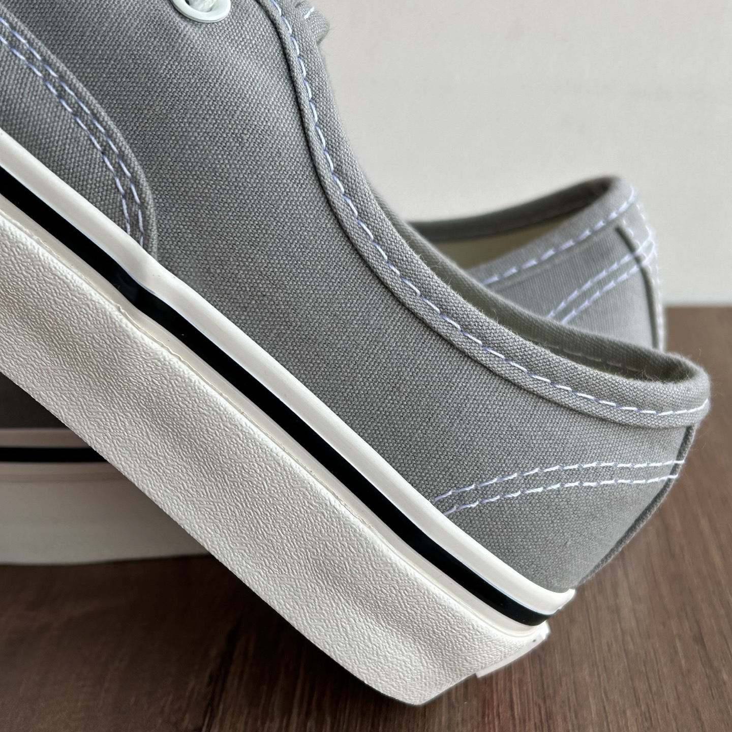 Vans Authentic 44 DX Low-Top Skate Shoes Fog Gray