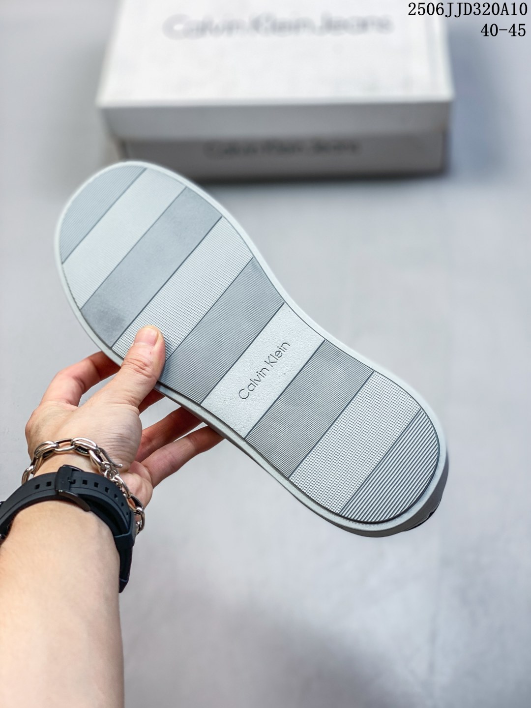 Calvin Klein Mesh Low-Top Sneakers Gray