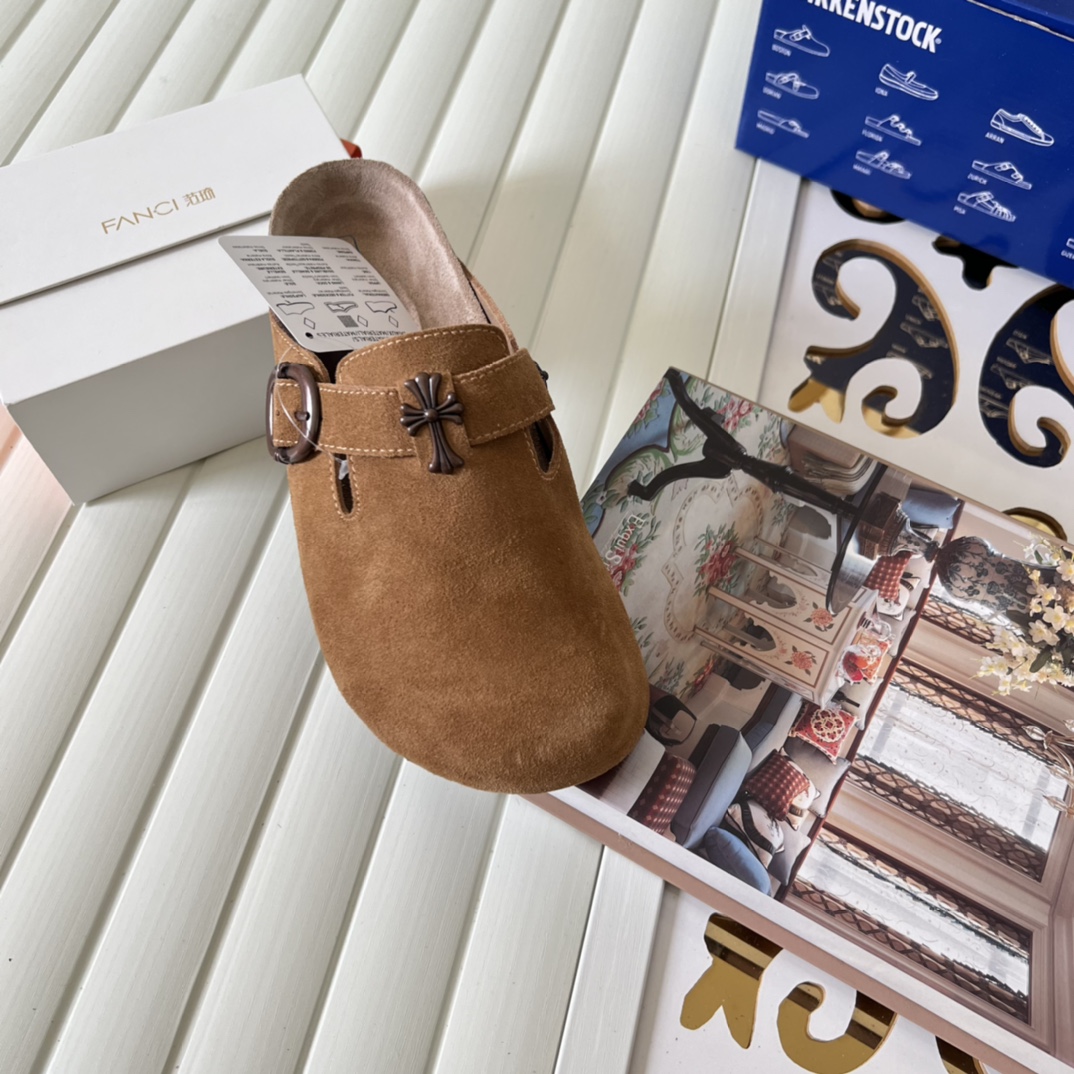 Birkenstock Suede Clogs Brown