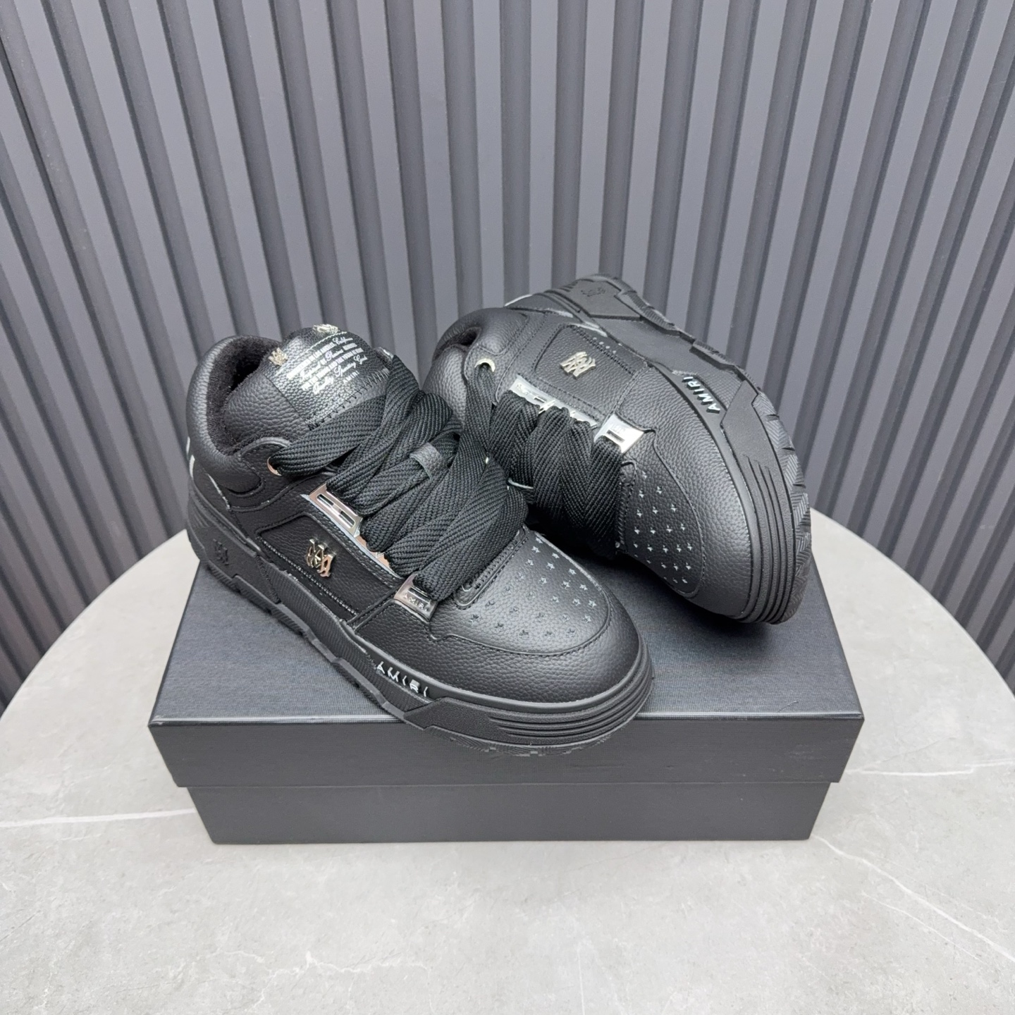 Amiri Low-Top Sneakers Black