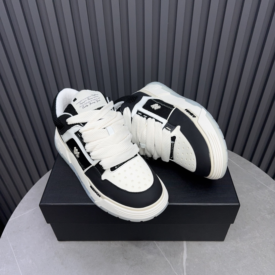 AMIRI Low-Top Sneakers Black/White