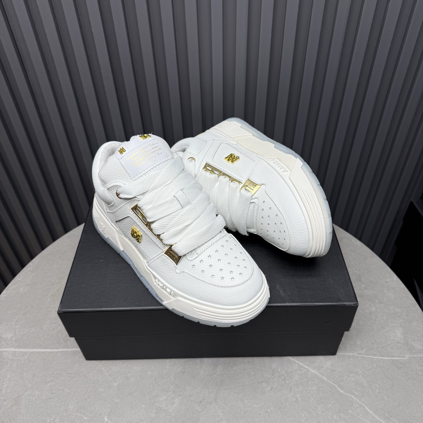 Amiri Leather Low-Top Sneakers White
