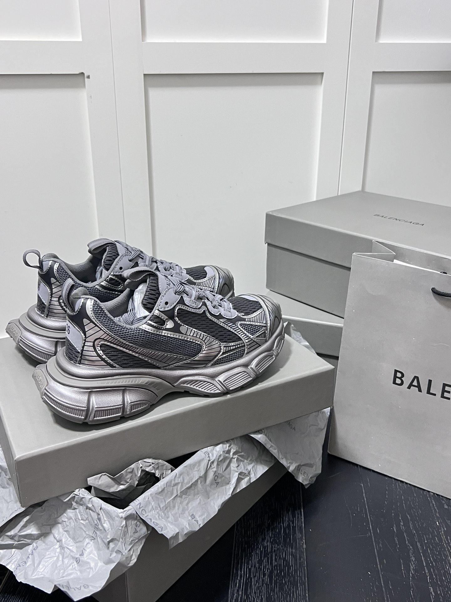Balenciaga Chunky Dad Sneakers Silver