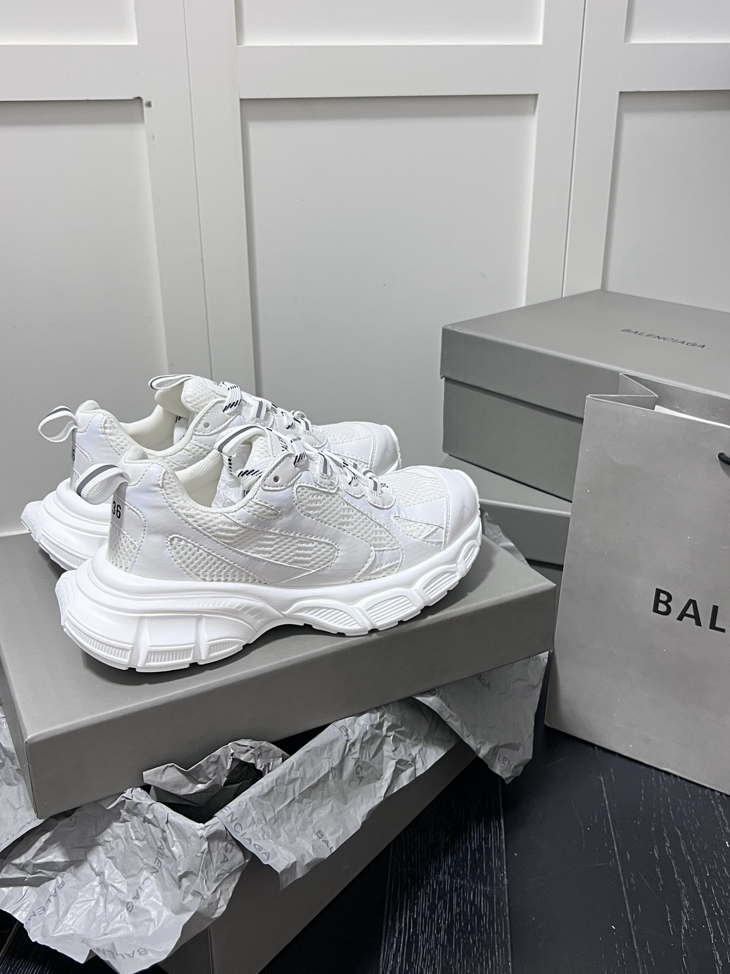 Balenciaga Chunky Sneakers White