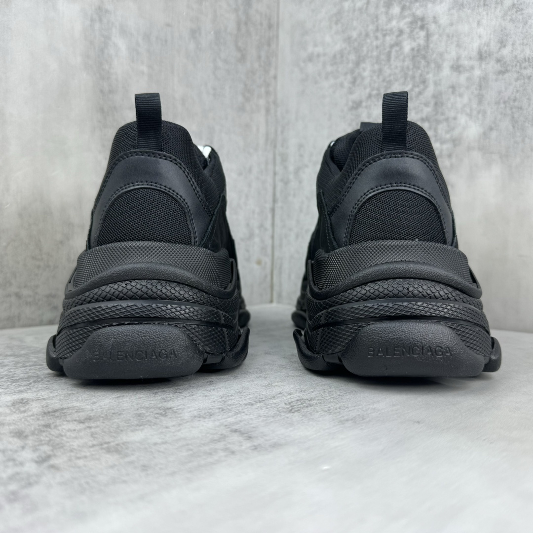 Balenciaga Triple S Dad Sneakers Black/Yellow