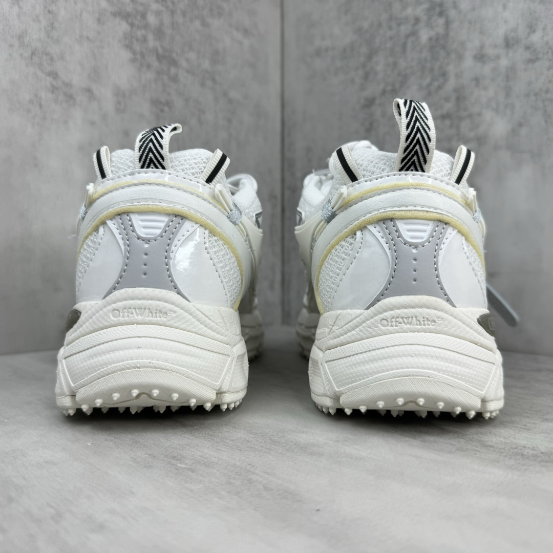 Off-White CO/V Runner Sneakers White
