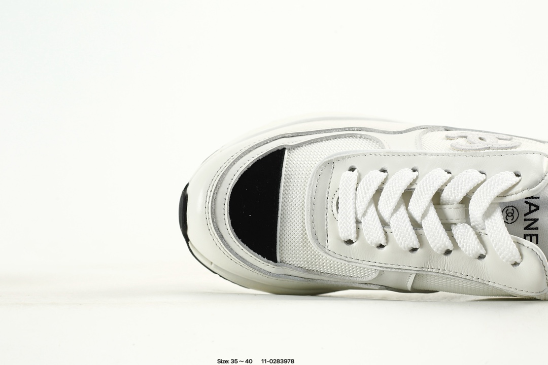 Chanel Calfskin Low-Top Sneakers White/Black