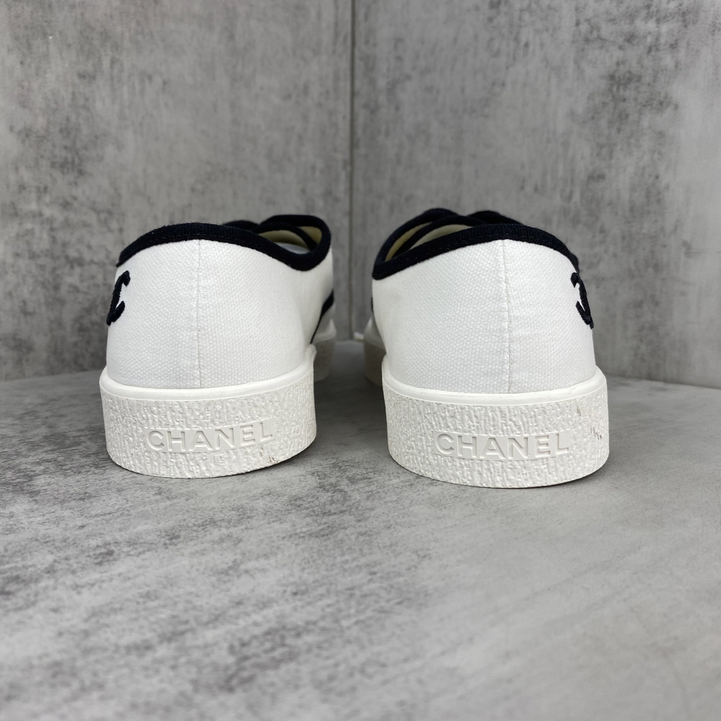 Chanel Vintage Canvas Sneakers Black/White