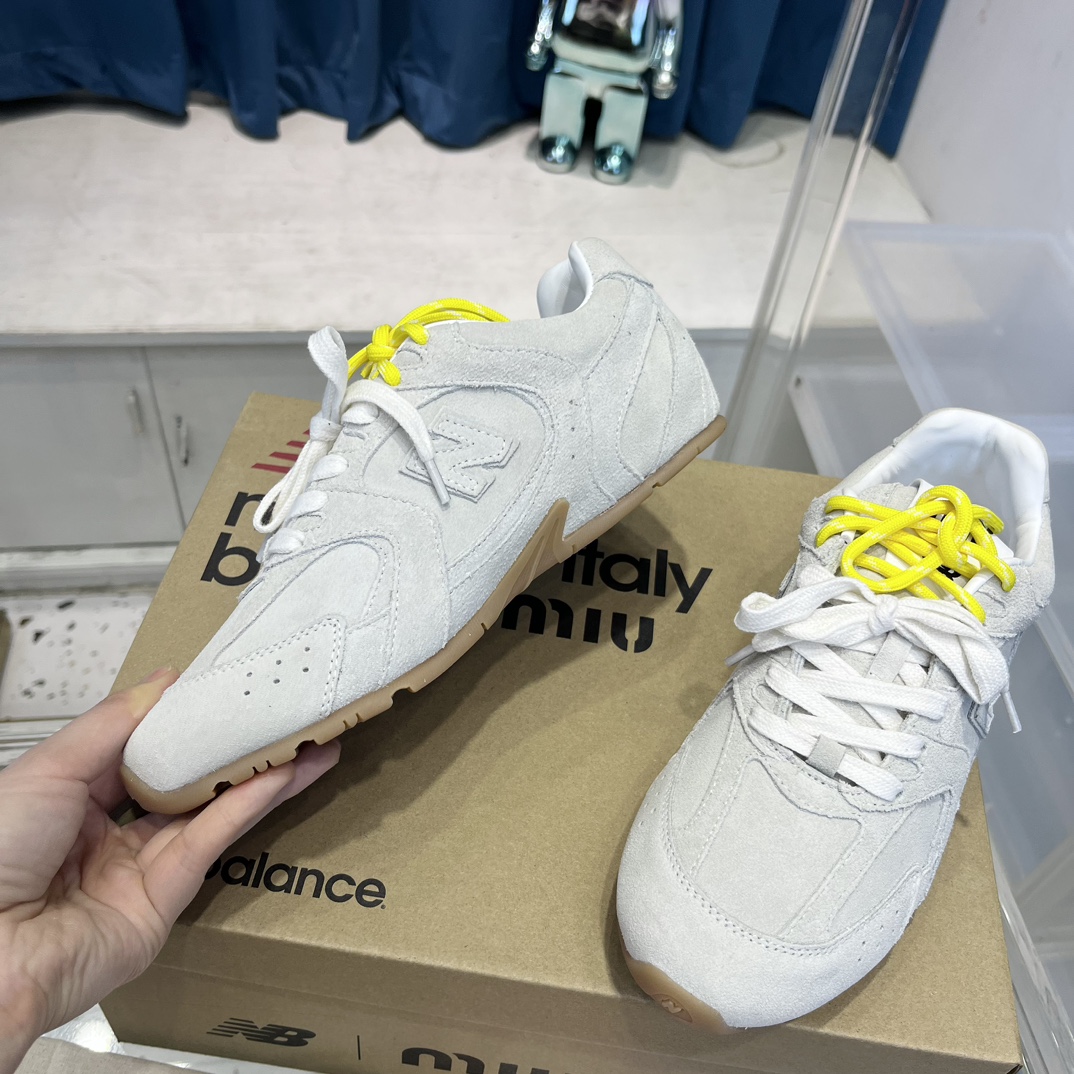Miu Miu x New Balance 530 Suede Sneakers White/Yellow