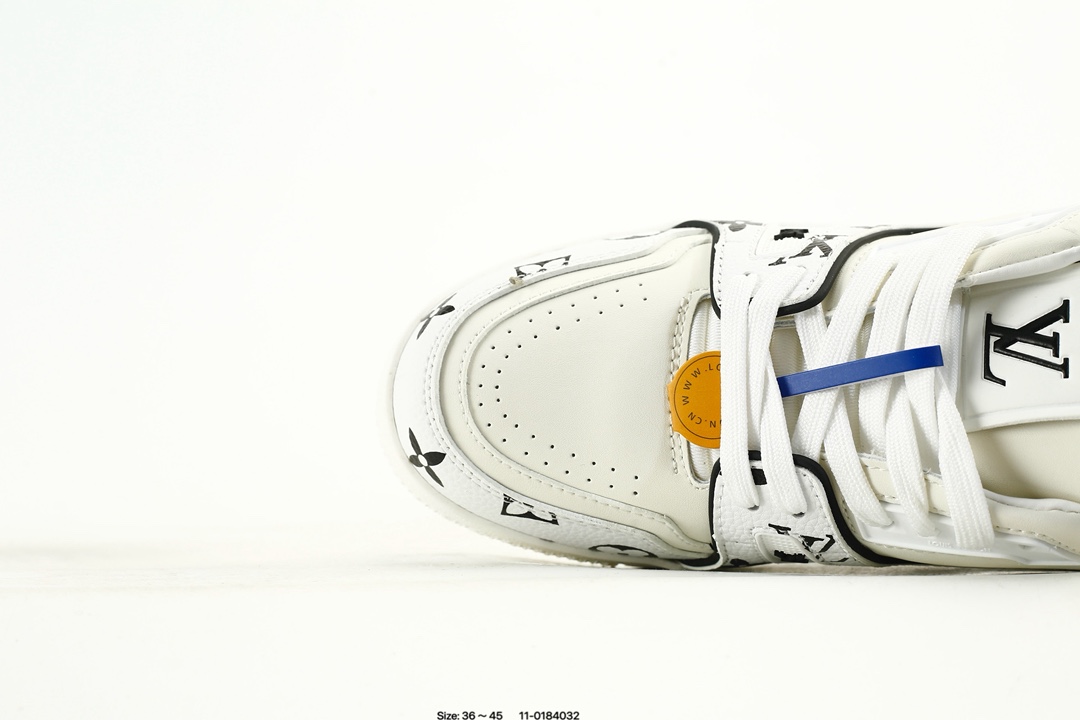 Louis Vuitton Trainer Low Sneaker White