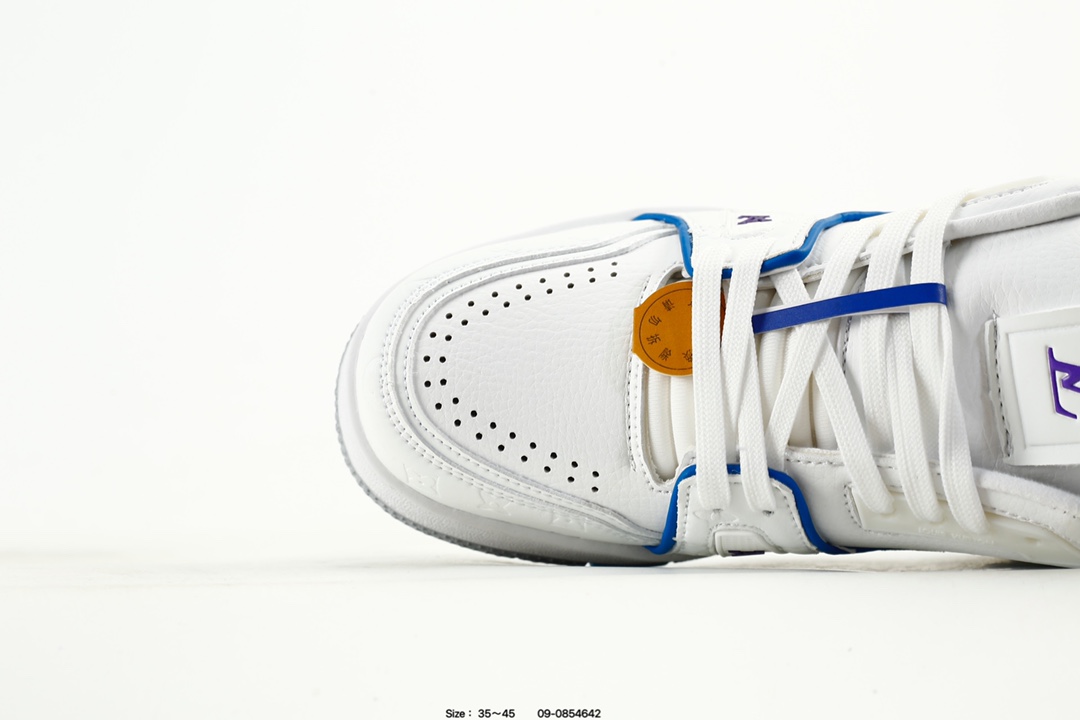 Louis Vuitton Trainer Low Sneaker White/Blue