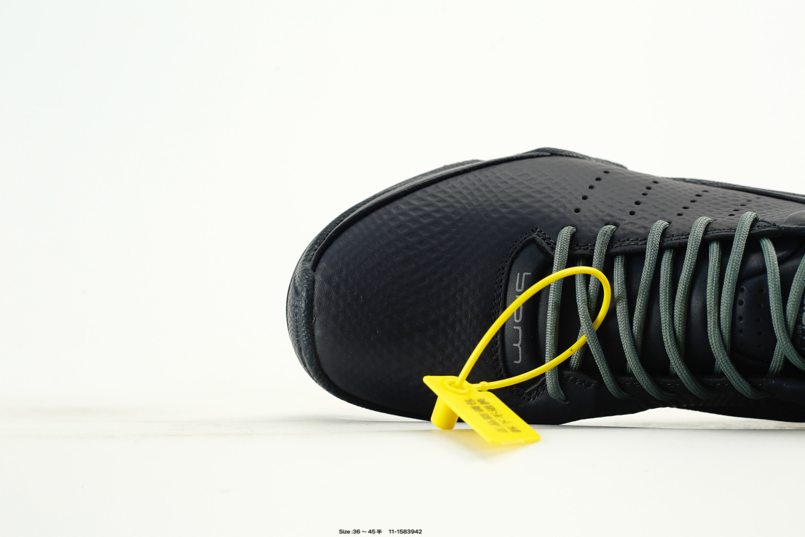 ECCO Biom Breathable Sneakers Black