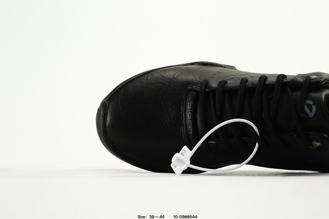 ECCO Breathable Leather Sneakers Black