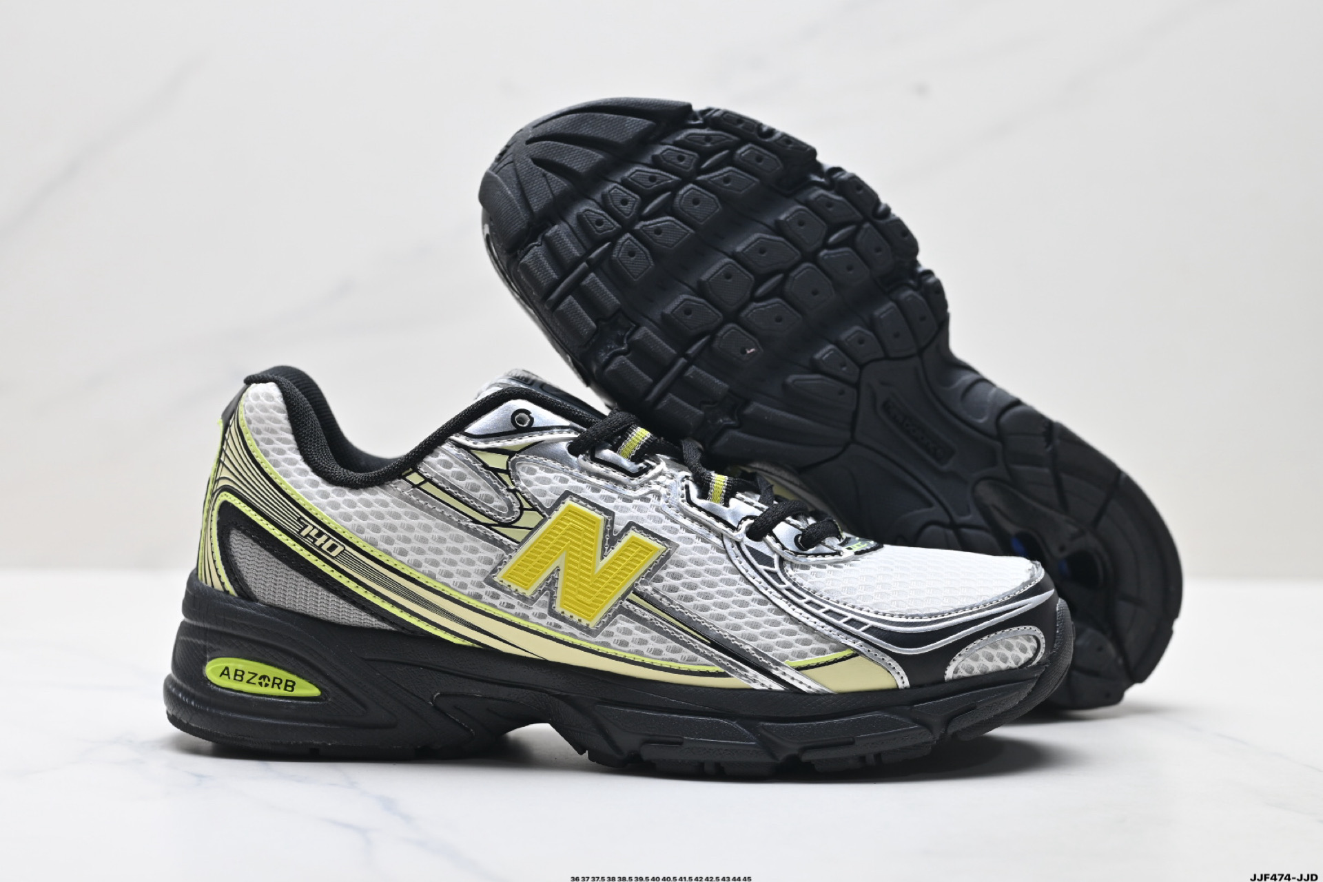 New Balance 740 Retro Runner Silver