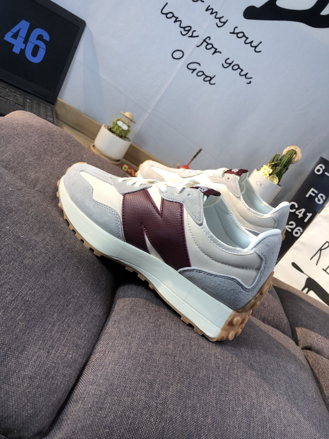 New Balance 327 Retro Runner Grey/White