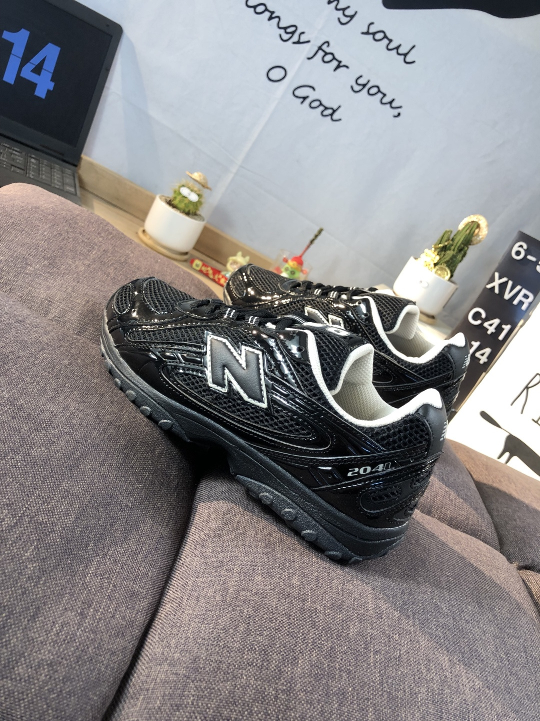 New Balance 204 Retro Dad Sneakers Black