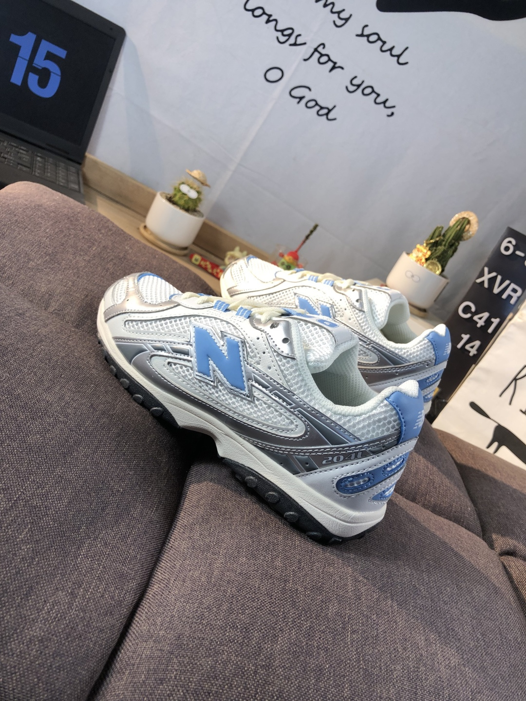 New Balance 204 Dad Runners Blue