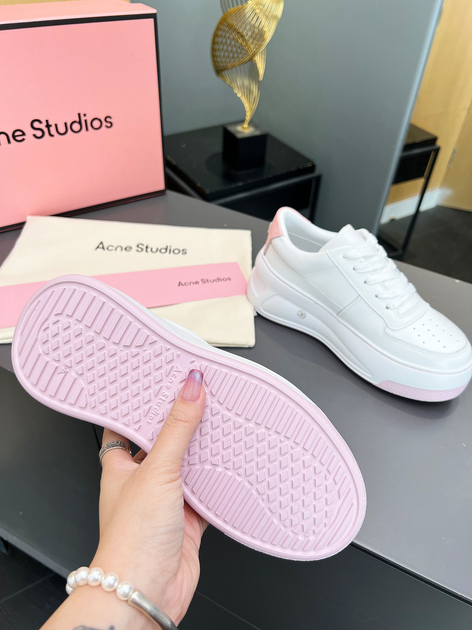 Acne Studios Smiley Platform Sneakers White/Pink