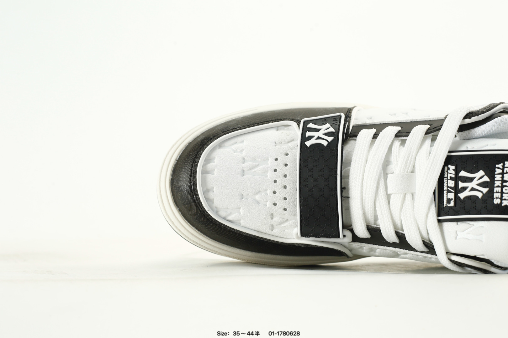 MLB NY Yankees Chunky Liner Sneakers Black/White