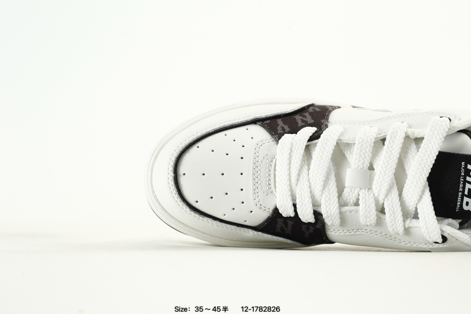 MLB Chunky Liner Sneakers Black/White