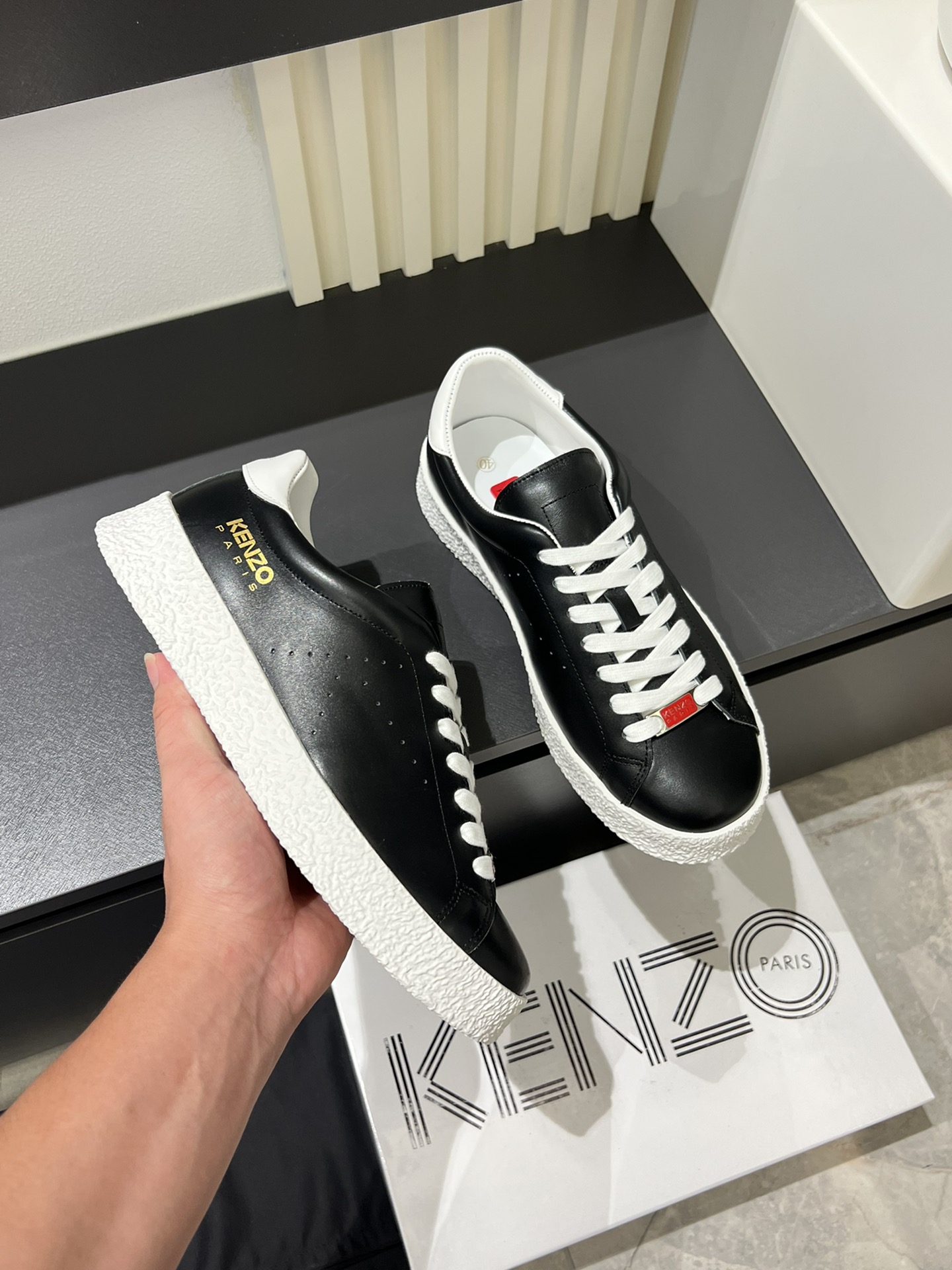 Kenzo Leather Low-Top Sneakers Black