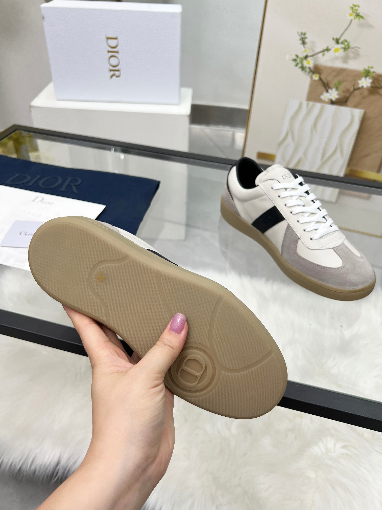 Dior B01 Low-Top Sneakers White