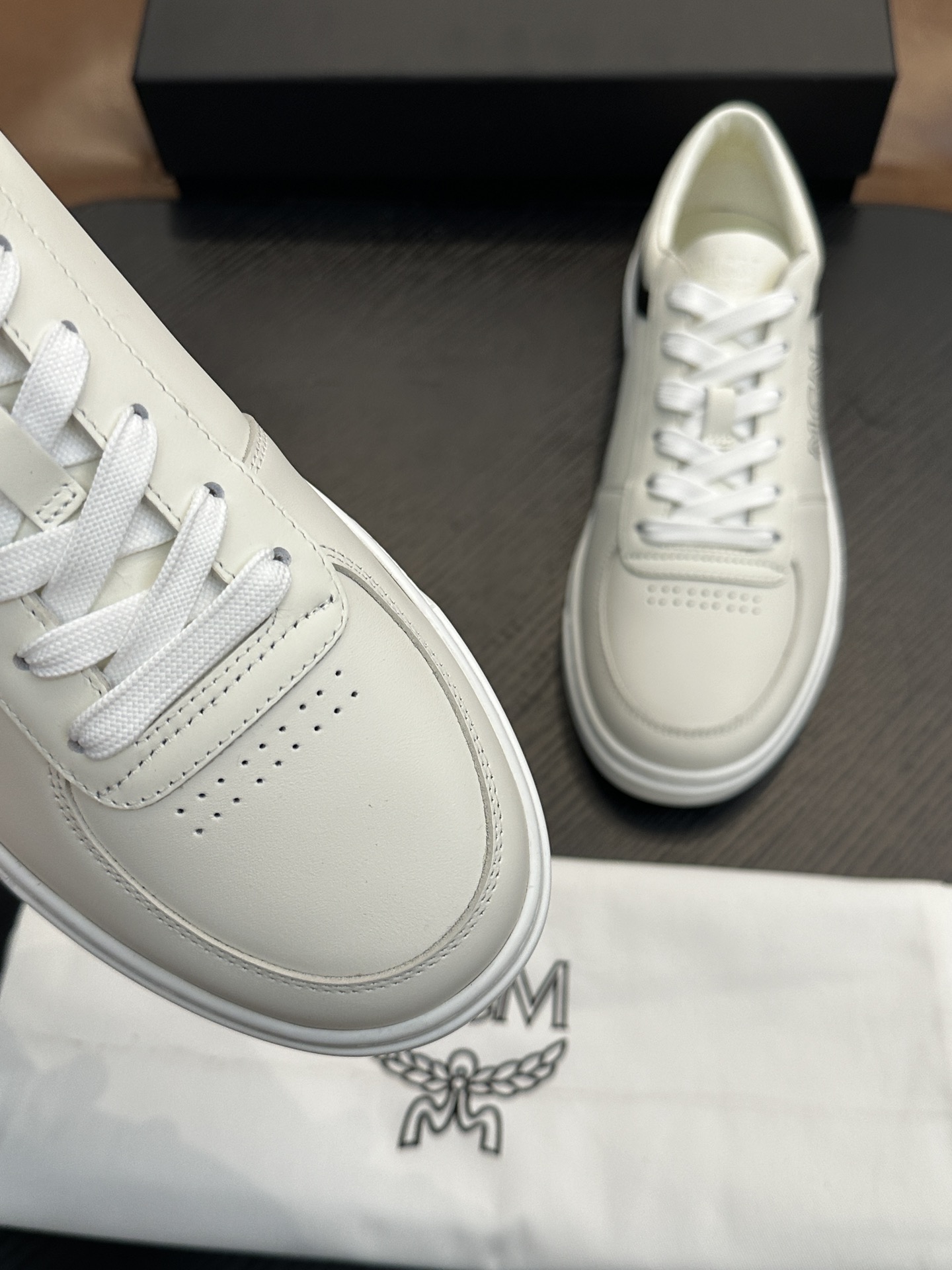 MCM Skystream Cubic Monogram Sneakers White/Black