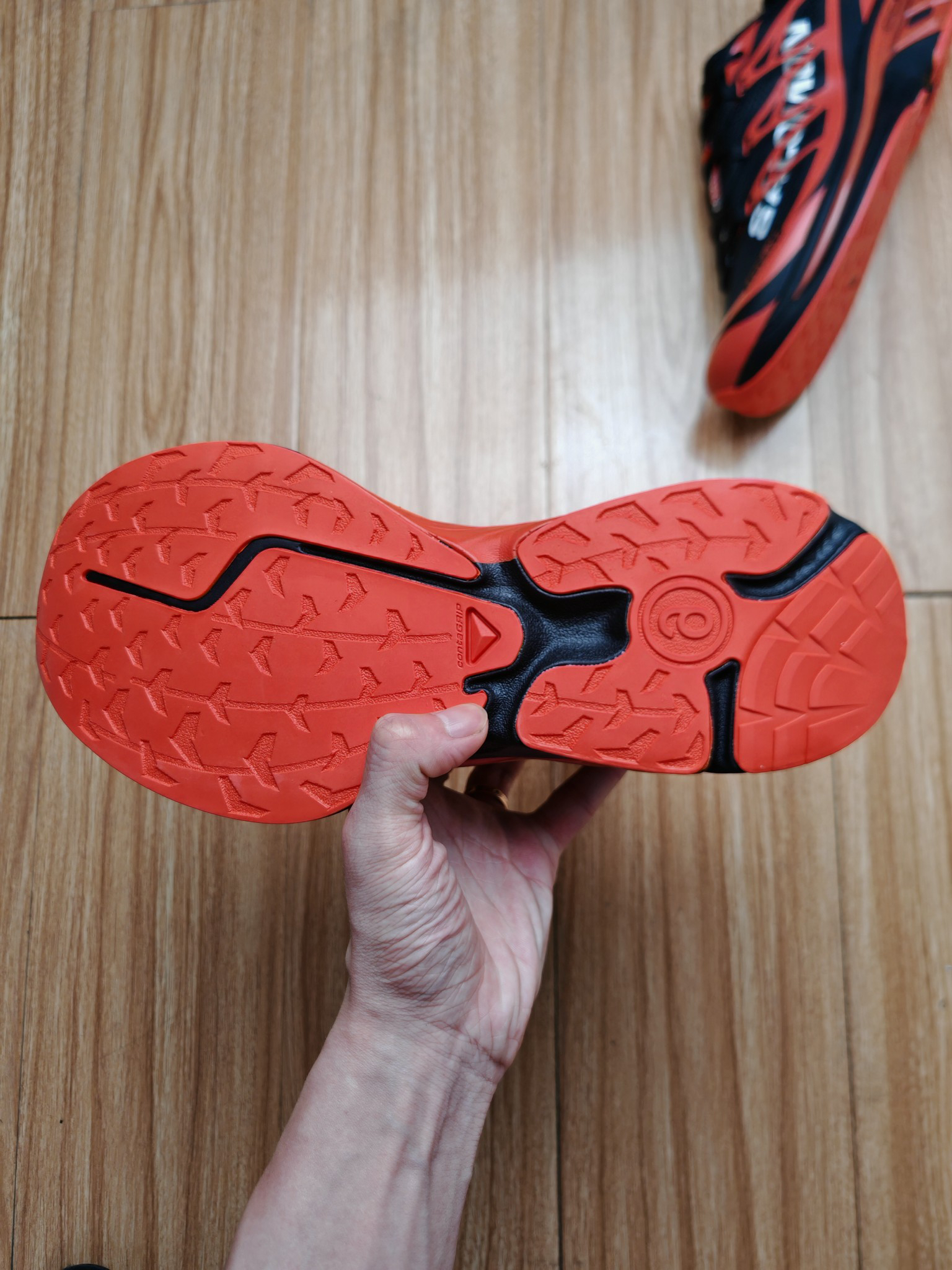 MM6 x Sctur 2 Trail Runner Black/Red