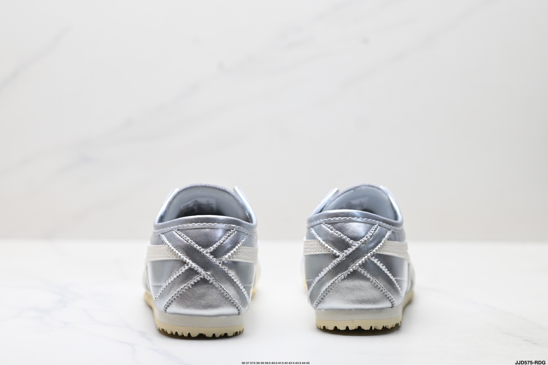 Onitsuka Tiger Mexico 66 Deluxe Sneakers Silver