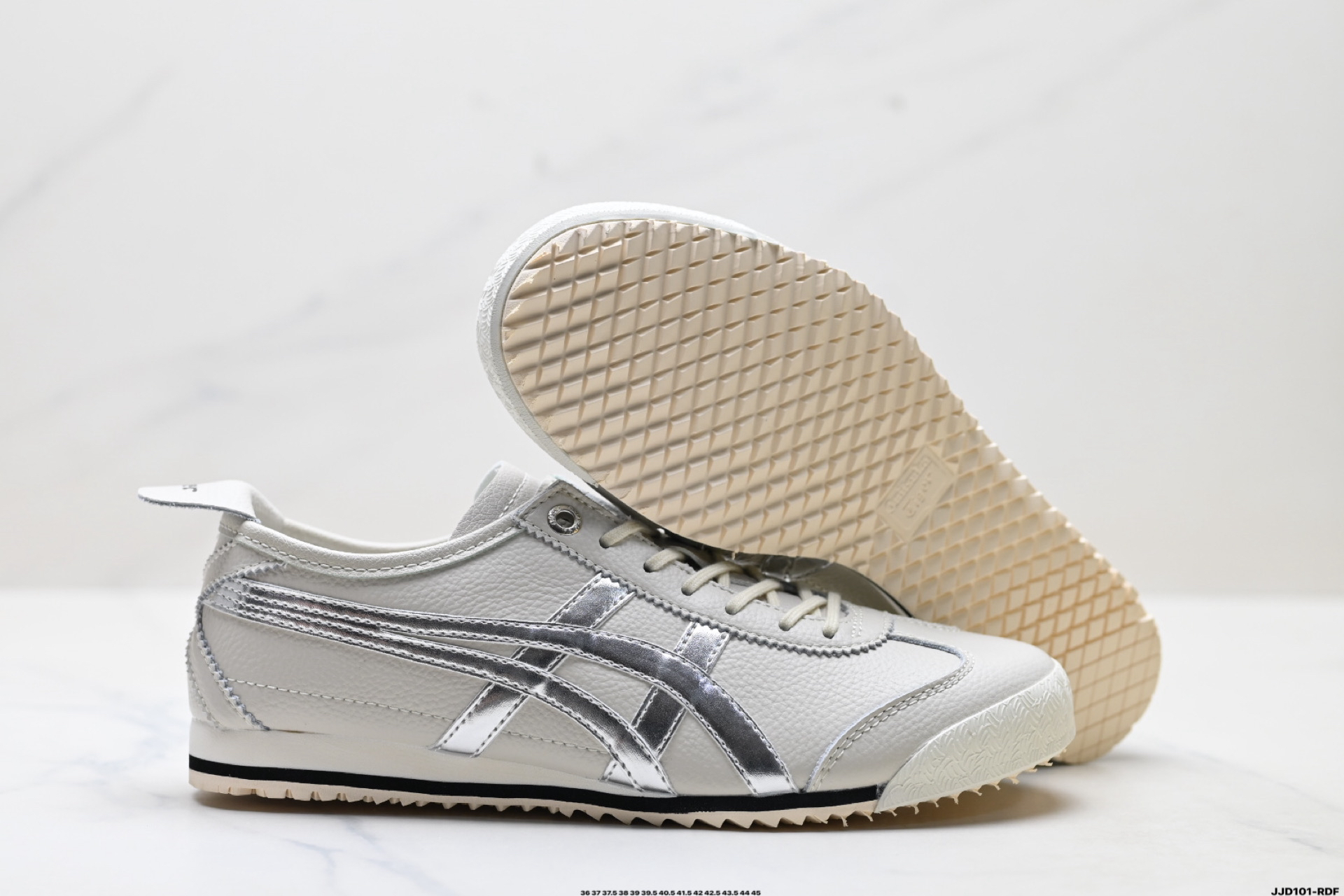 Onitsuka Tiger Mexico 66 Deluxe Nippon Made Sneakers Silver