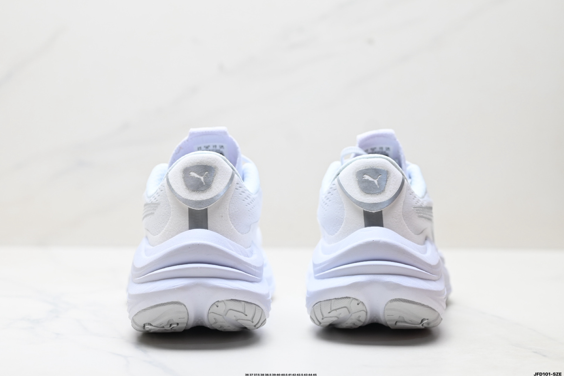 Puma Deviate NITRO Running Shoes White